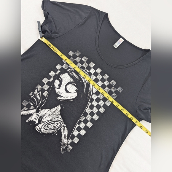 Like New! LuLaRoe | Disney Sally Classic T (XL) - Picture 4 of 11